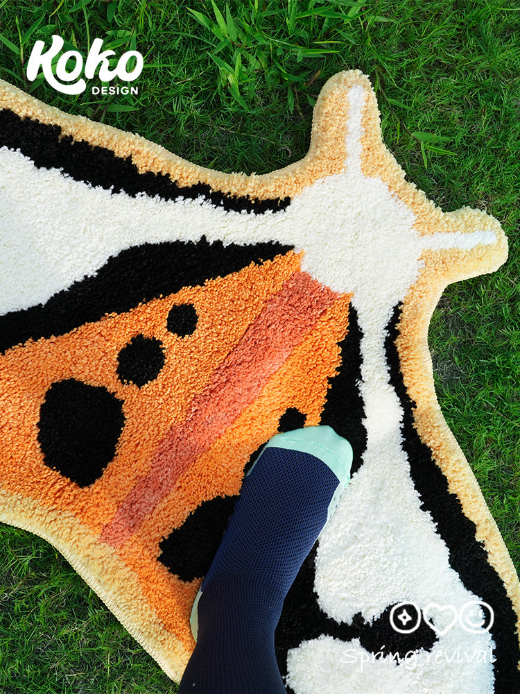 Veramou Amber Moth Shaped Tufted Rug – Machine-Washable Butterfly Flocked Mat 35" x 21"