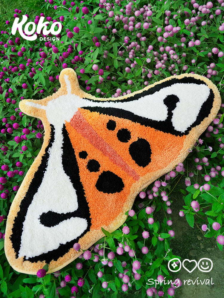 Veramou Amber Moth Shaped Tufted Rug – Machine-Washable Butterfly Flocked Mat 35" x 21"